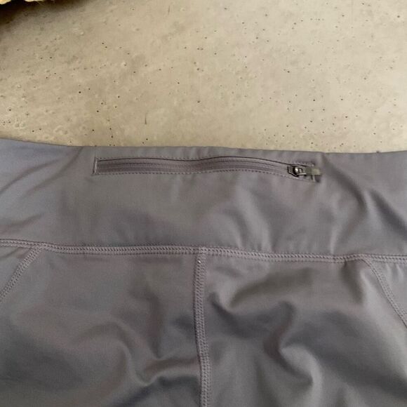 Nike Cropped Running Leggings - Picture 6 of 9